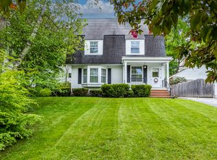 29 Rumford Ave, Rumford, ME 04276