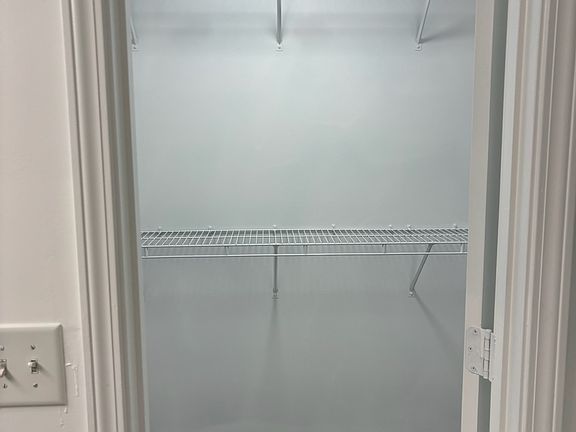 4th image of 2526 Gold Valley Dr