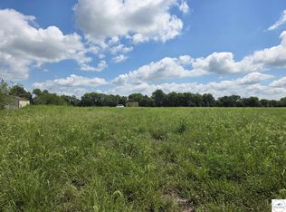 S Little Rd, Garden City, MO 64747