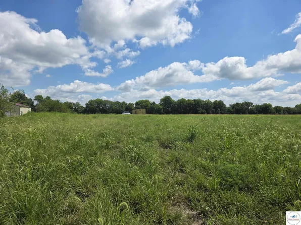 S Little Rd, Garden City, MO 64747