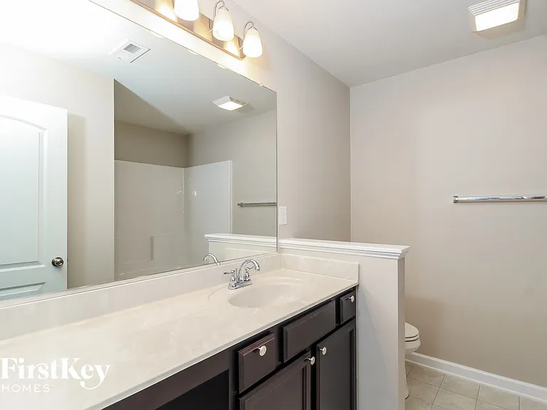 5439 Misty Hill Cir — Photo 10