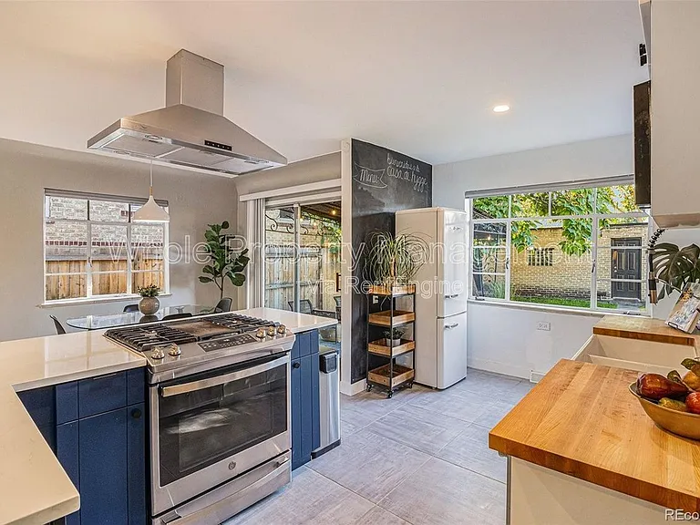 1579 Fairfax St — Photo 12