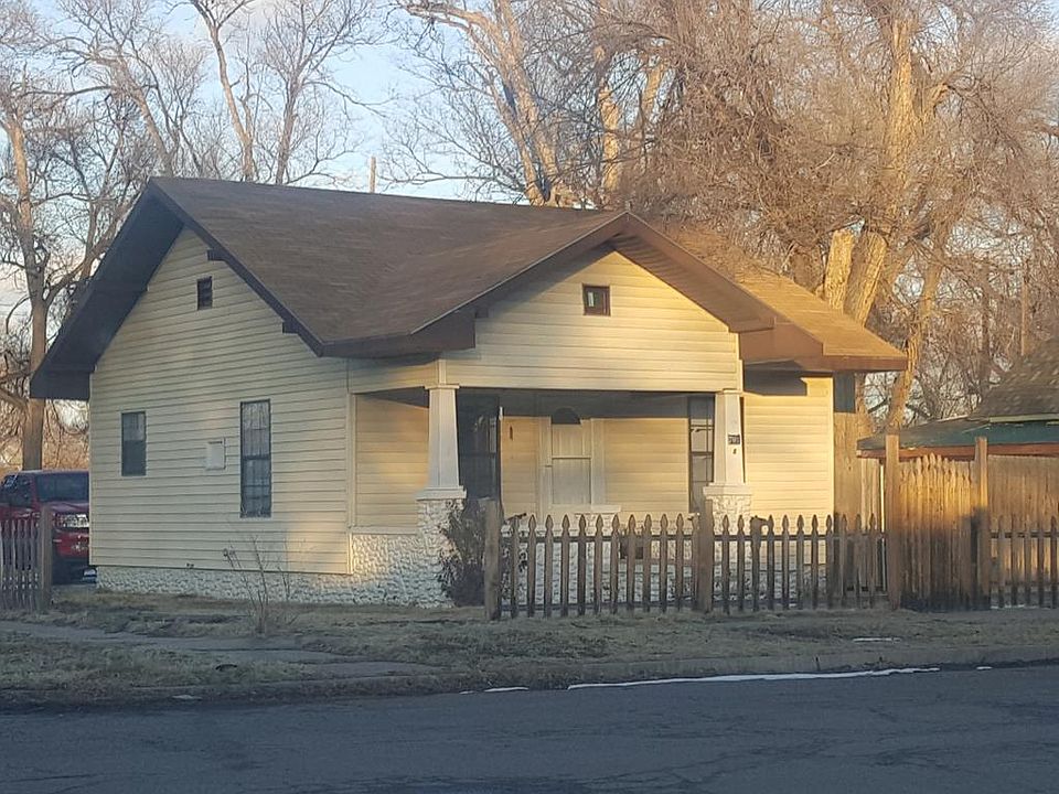 1st image of 701 Walnut Ave
