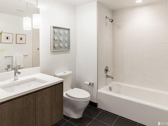 5th image of 1300 22nd St #115