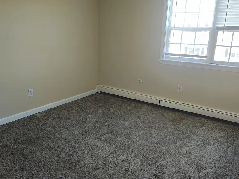 8 Chapel Hill Dr #11 — Photo 7