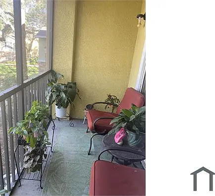 10123 Courtney Palms Blvd #203 — Photo 23