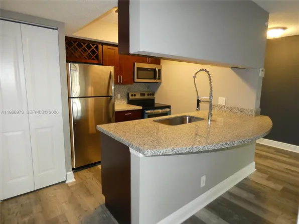5740 Rock Island Rd APT 291, Fort Lauderdale, FL 33319