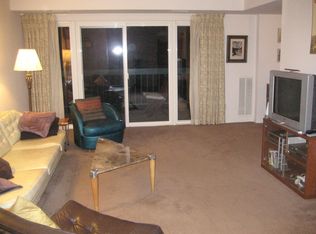 11819 Breton Ct APT 12B, Reston, VA 20191