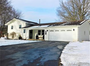 50 Hitree Ln, Rochester, NY 14624