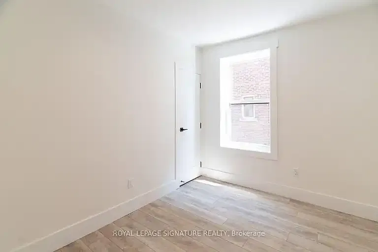 129 Kenilworth Ave — Photo 2