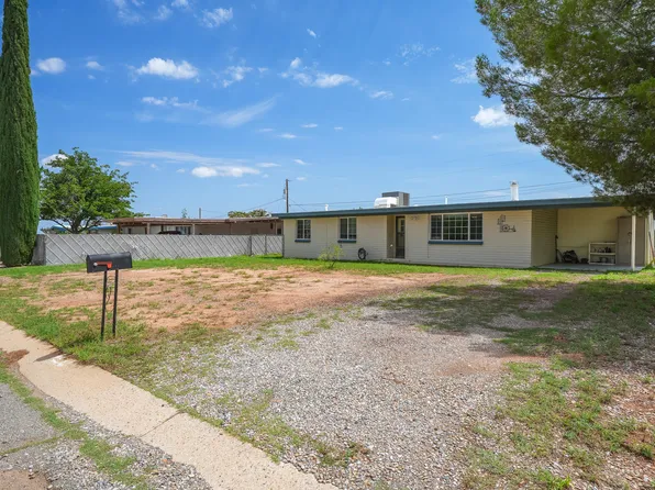 310 Dragoon Street, Huachuca City, AZ 85616