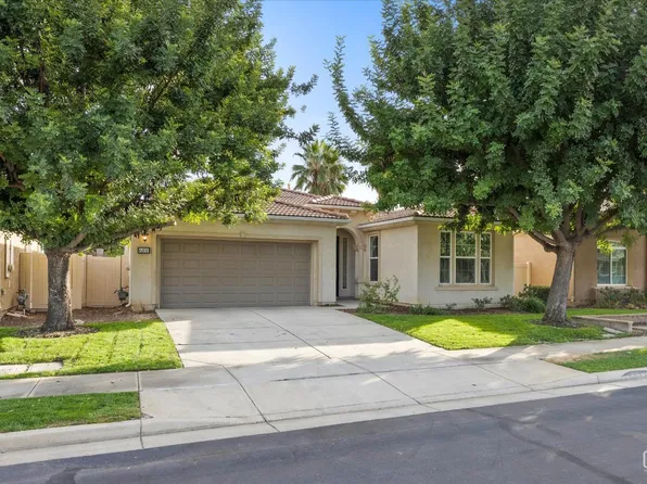 6101 Colchester Pl, Bakersfield, CA 93306