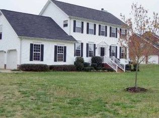 201 Saddlebred Dr, Pelzer, SC 29669