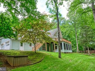 38620 Lime Kiln Rd, Leesburg, VA 20175