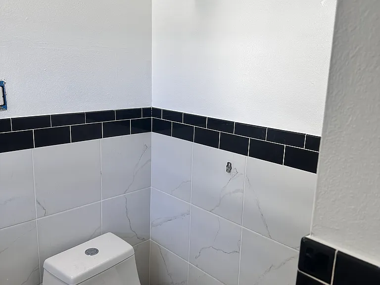 10304 Saint Ann Ln — Photo 2