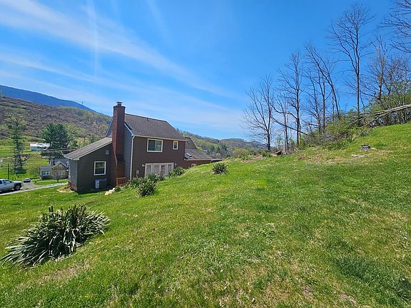 2nd image of 945 Fincastle Tpke