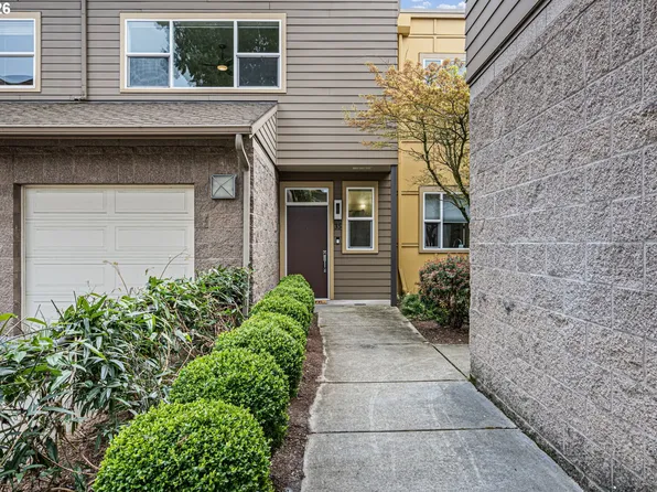 327 Rustic Pl APT 35, Eugene, OR 97401