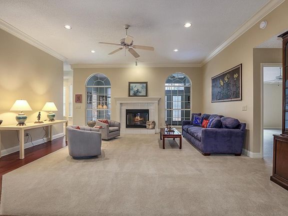 5th image of 59 Waterbridge Pl