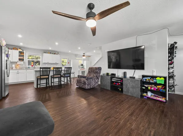 402 Golden Gate Ave, Springfield, OH 45505