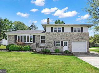 2424 Amethyst Rd, York, PA 17408