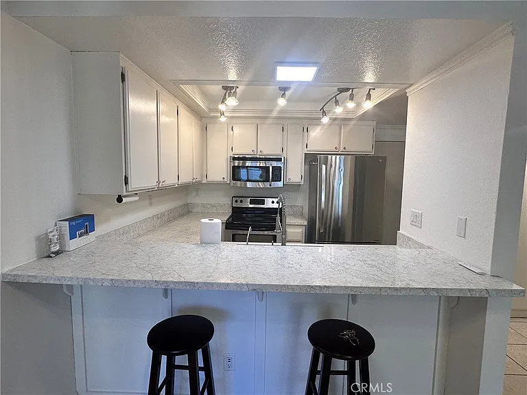 1031 S Palmetto Ave — Photo 9