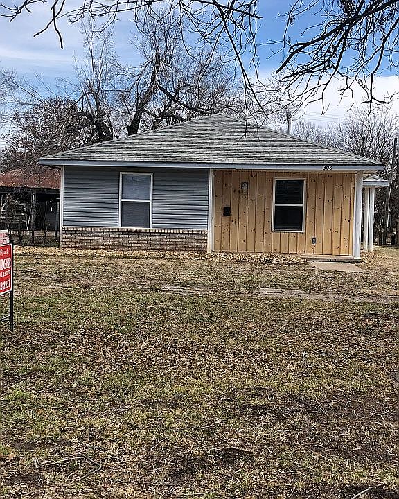 1st image of 308 N Magnolia Ave
