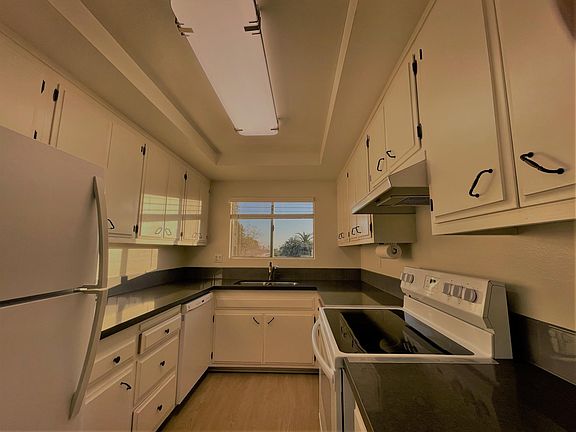 4th image of 205 Oceano Ave APT 7