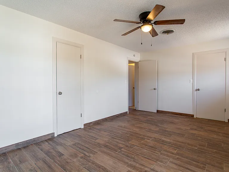 621 S Hayes St #6 — Photo 9