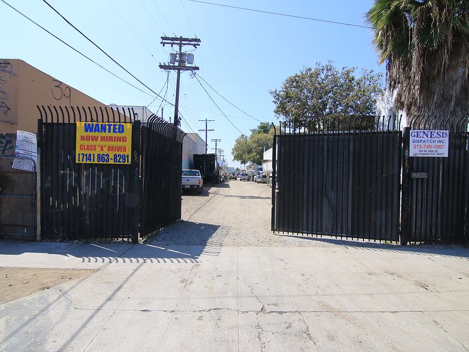 1st image of 352 W. 38th Street