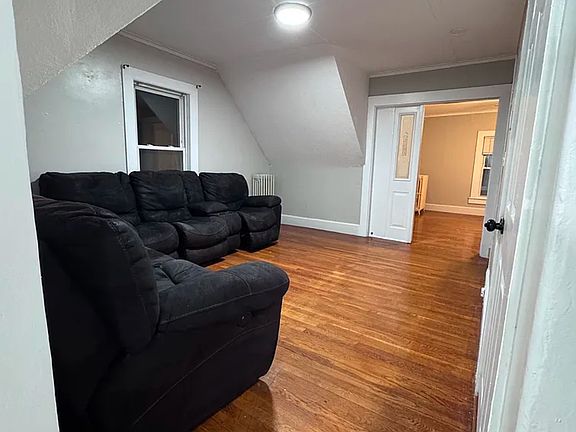 4th image of 14 Otis St Floor 3