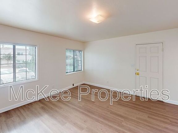 2nd image of 810 1/2 Diamond St