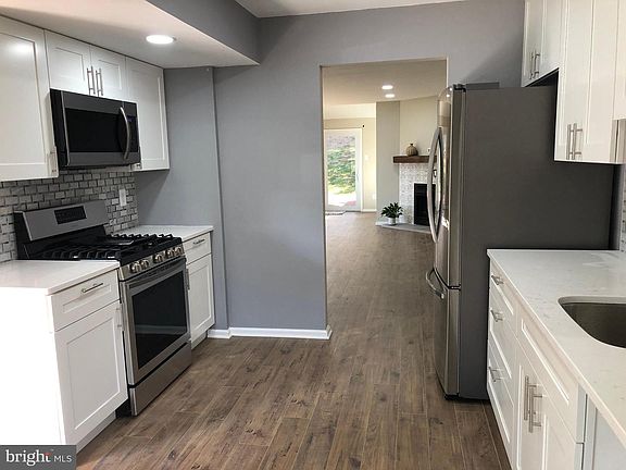 4th image of 21 Fair Oaks Ct