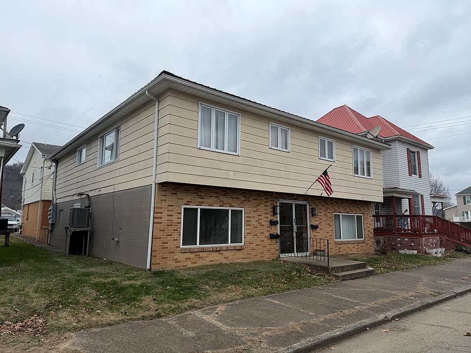 1st image of 454 Main Street