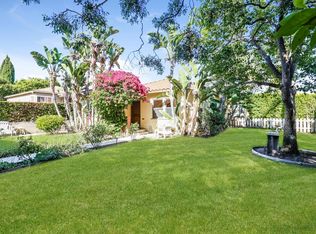 1974 Preuss Rd, Los Angeles, CA 90034