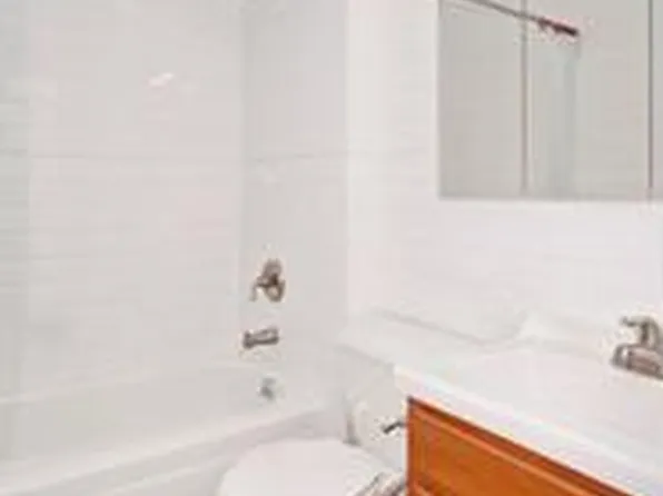 350 West 14th Street image 1 of 7