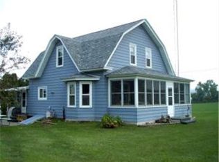 S1739 County Road U, Waumandee, WI 54622