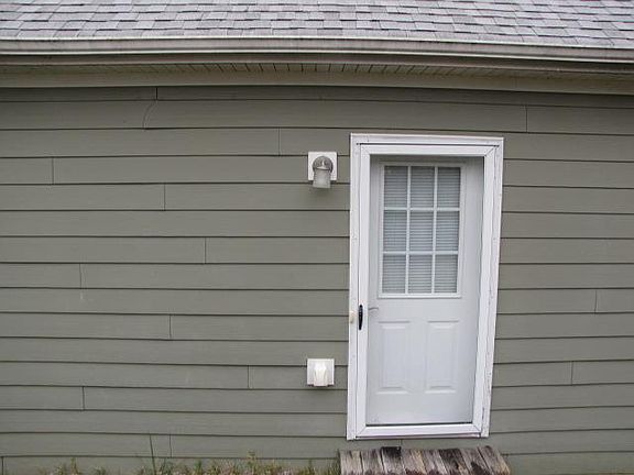4th image of 230 Cleveland St