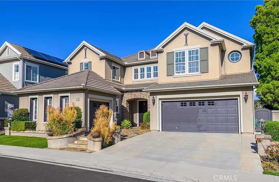 16 Pegasus Dr