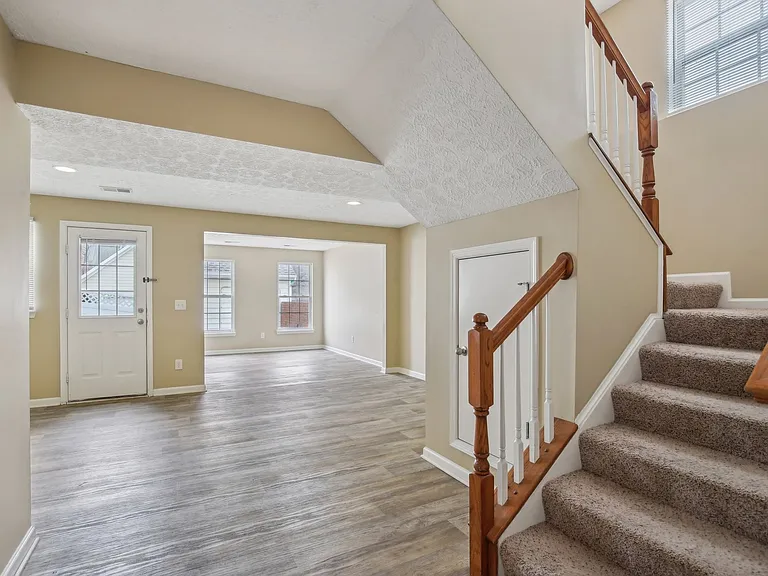 7841 Heaton Way — Photo 15