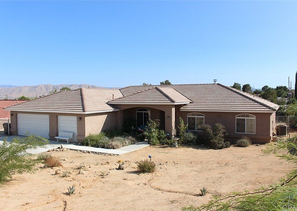 1st image of 17851 Manzanita St
