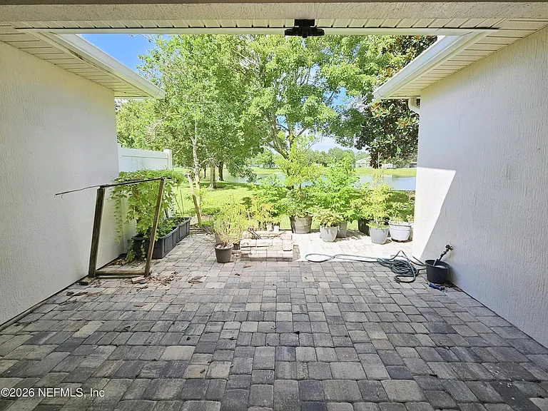 535 Wooded Crossing Cir — Photo 34