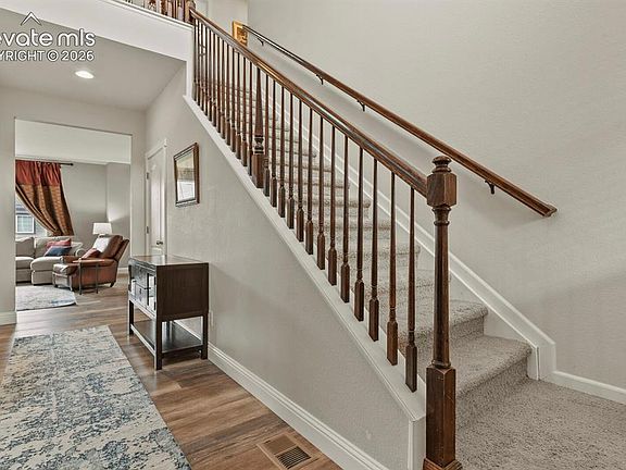 5th image of 1398 Morningview Ln