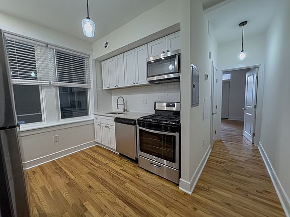 4th image of 338 Lombard St APT 115