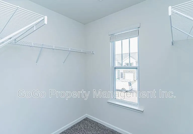 31 Sunriff Ct — Photo 6