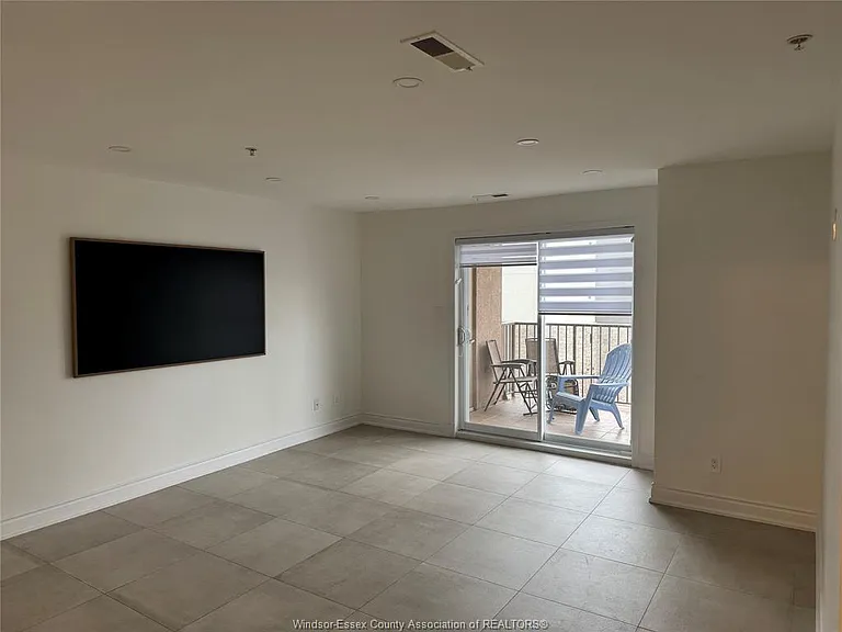 2650 Sandwich West Pkwy #312 — Photo 4