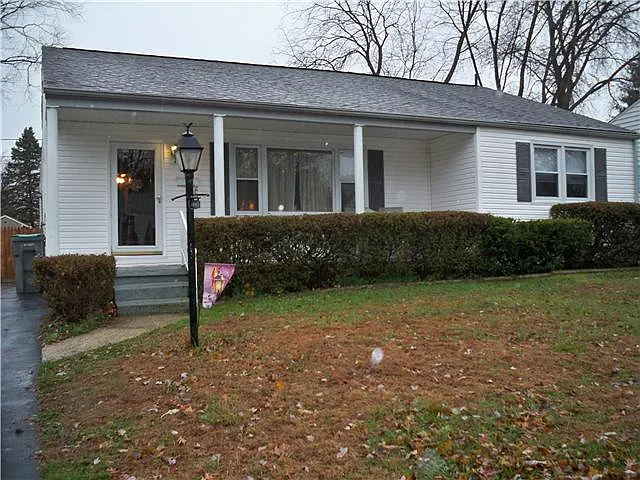 29 Newbrook Rd photo 1