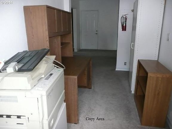 3rd image of 5706 NE 112th Ave