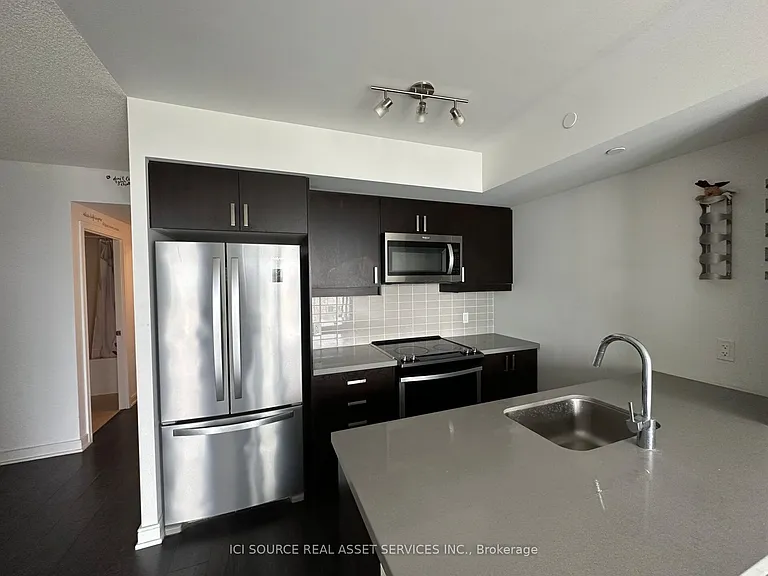 50 Wellesley St E #3205 — Photo 2