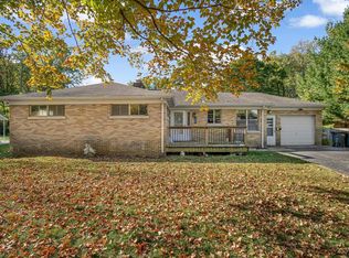 303 N Cedar St, O'Fallon, IL 62269