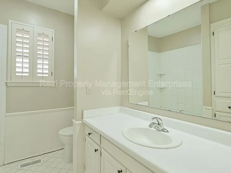7016 Stonycreek Dr — Photo 21